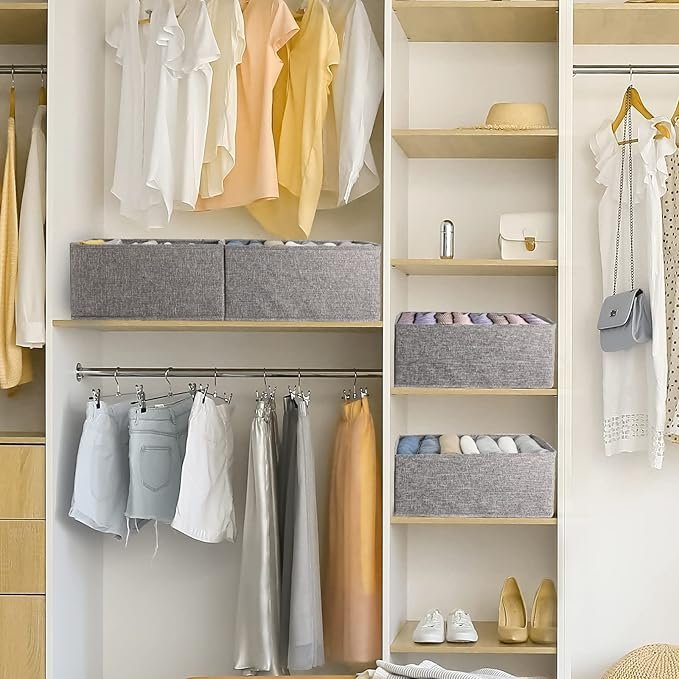 how to organize clothes in closet