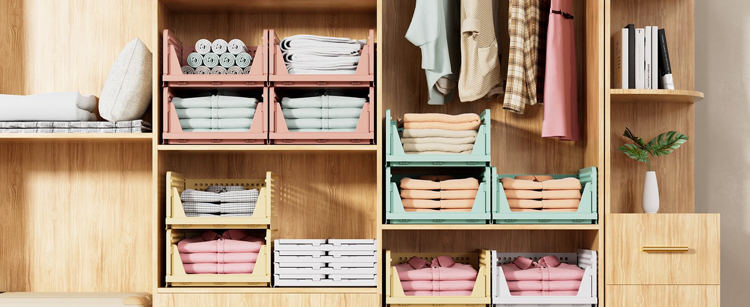 how to organize clothes in closet